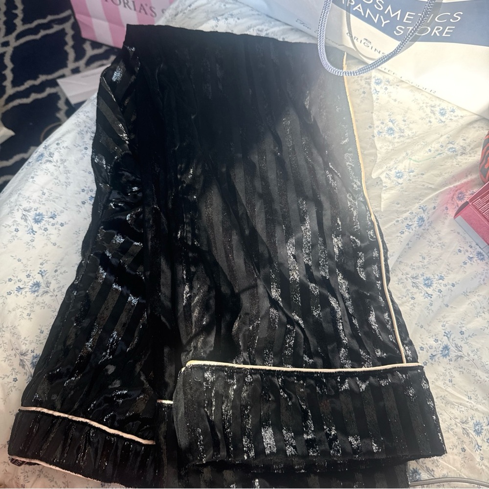 Victoria's Secret Black Striped Pants
